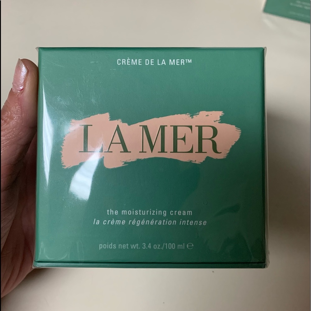 *** NEW *** LA MER moisturizing cream 3.4 oz/100ml